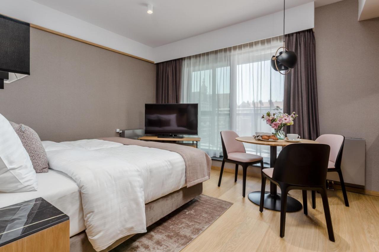Deo Plaza By Rent Like Home -Pink- Gdańsk Eksteriør billede